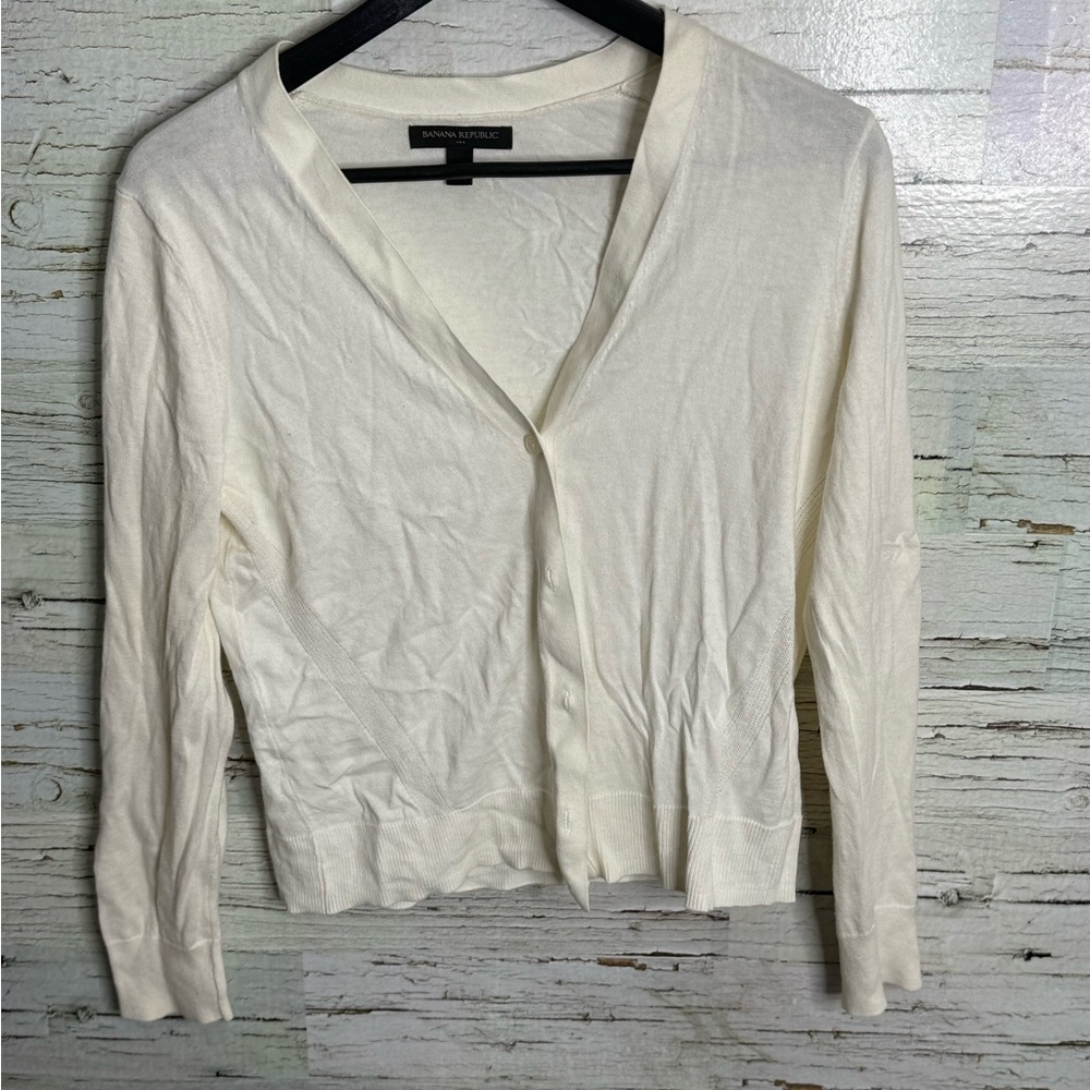 Banana Republic Cream V-Neck Top
